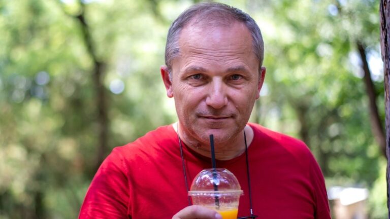 Must-Follow 25 Fitness Rules That Keep People Over 50 Out of the Hospital (Do You 25/0?)