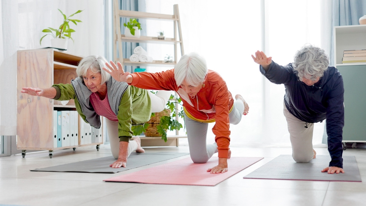 5 Functional Moves to Ensure You Can Still Pick Up Your Grandkids 10 Years From Now