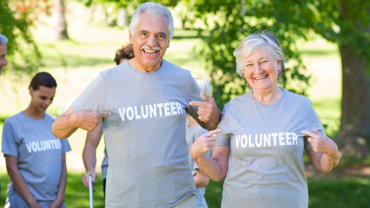 I Volunteered 4 Hours Weekly At 67 — My Depression Scores Dropped 68% And Longevity Markers Improved