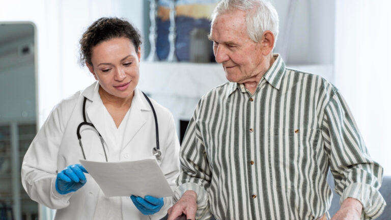 People Who Avoid Heart Attacks After 70 Do These 11 Things Every Single Day (Framingham Study Confirms)