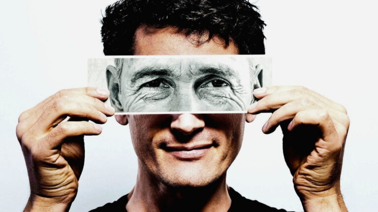 Longevity Experts Say These Habits Slow Biological Aging Naturally (Stop Aging Fast)