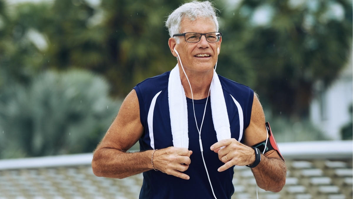 Breaking: This 5-Minute Morning Habit Activates Your 'Youth Genes' (Proven in 1,200 Seniors)