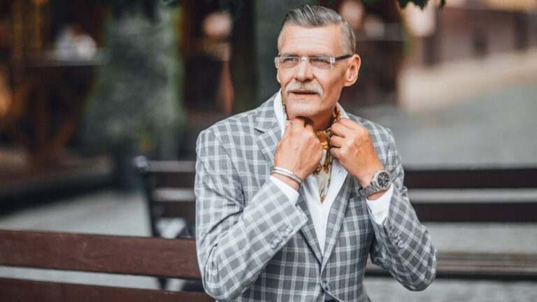 He Looks Half His Age—The Jaw-Dropping Routine EVERYONE’s Copying