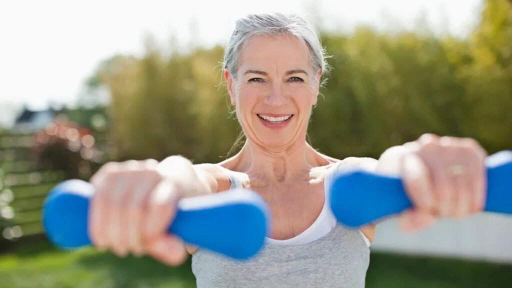 Fitness After 50: The 'Breaking' Routine That's Quietly Going Viral in Every Gym