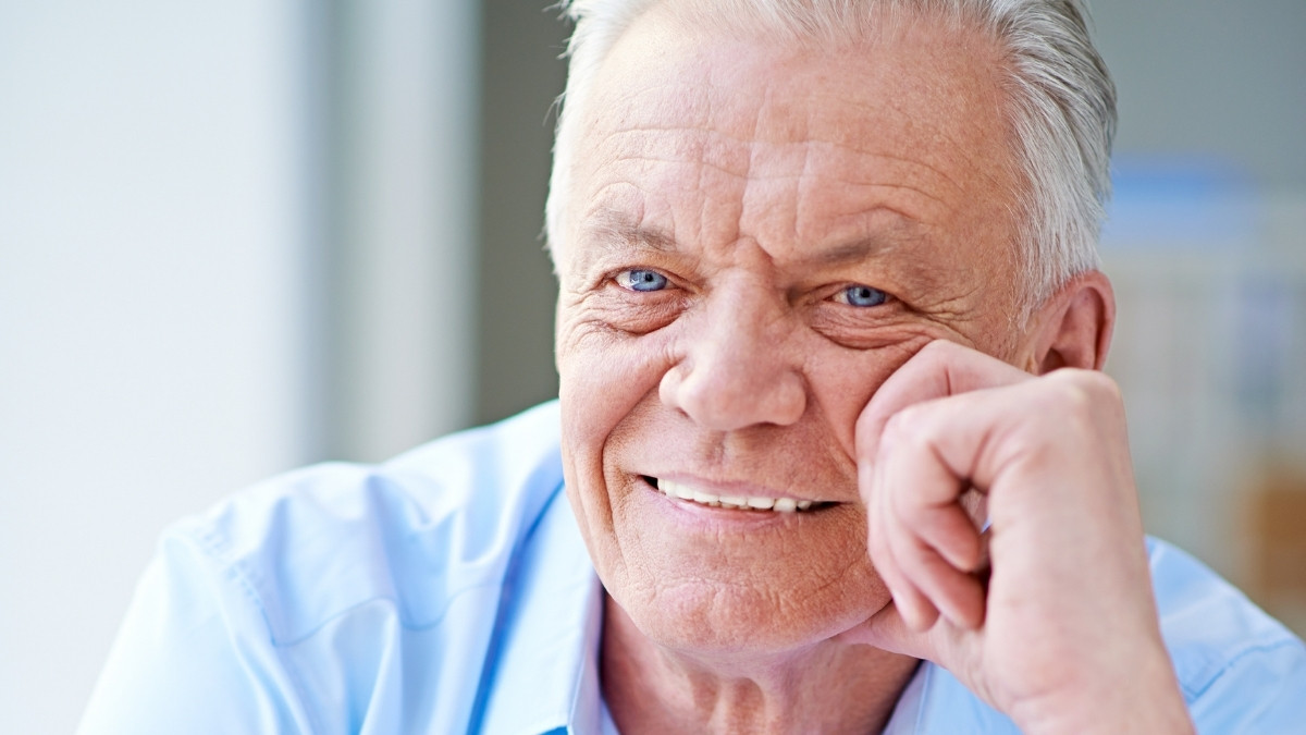 Stop Reading Studies: These 4 Daily Habits Reverse Aging Better Than Science.