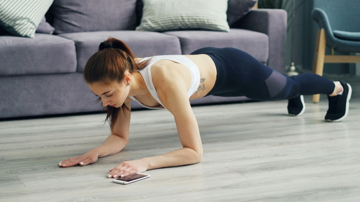 The "Bedroom Floor" Exercise a Harvard Doc Says Every Senior Must Do to Avoid Falls