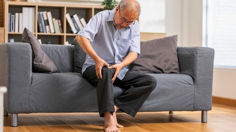 7 Foods Accelerating Your Joint Pain—Stop Eating #4 NOW!
