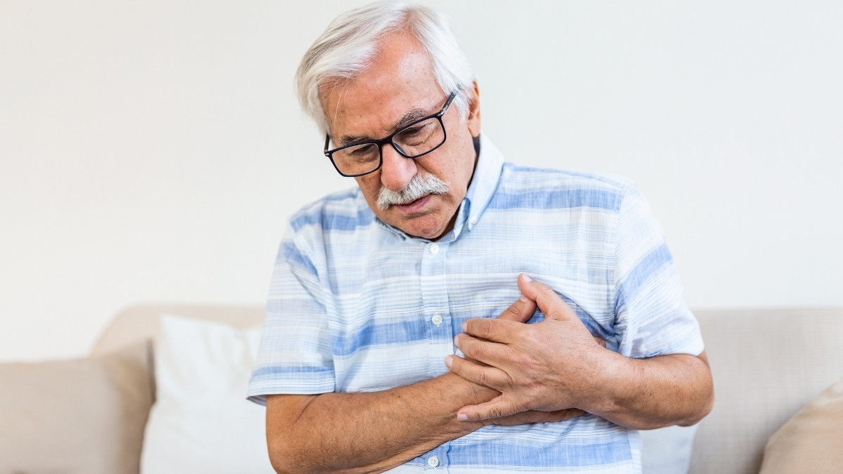 Heart Attack Time Bomb? The 5 Mistakes Every Senior Makes (And How to Defuse Them)