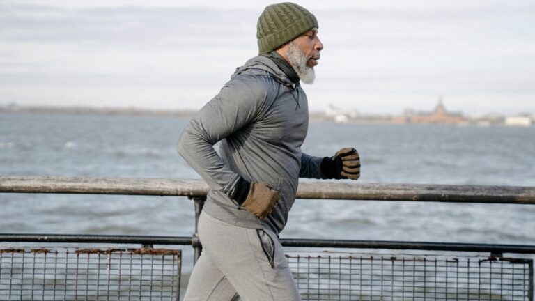 ‘I’m 75 and Run Marathons’—Seniors Reveal the 3 Habits They Never Skip (You Can Start Today for Free)