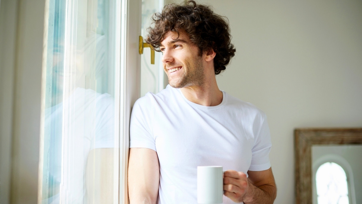 This 10-Minute Morning Routine Will Make You Look 10 Years Younger