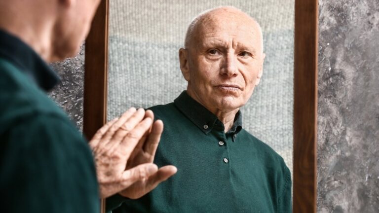Are You Aging Faster Than Normal? Take This 2-Minute Test to Find Out!