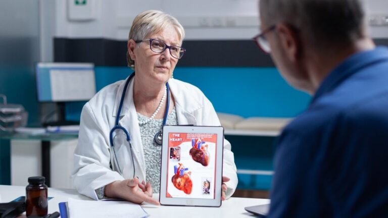 Top Cardiologists Reveal: What People Over 60 Must Avoid Immediately