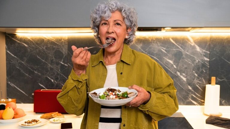 SNAP and Healthy Aging: Benefits That help Older Adults Eat Well