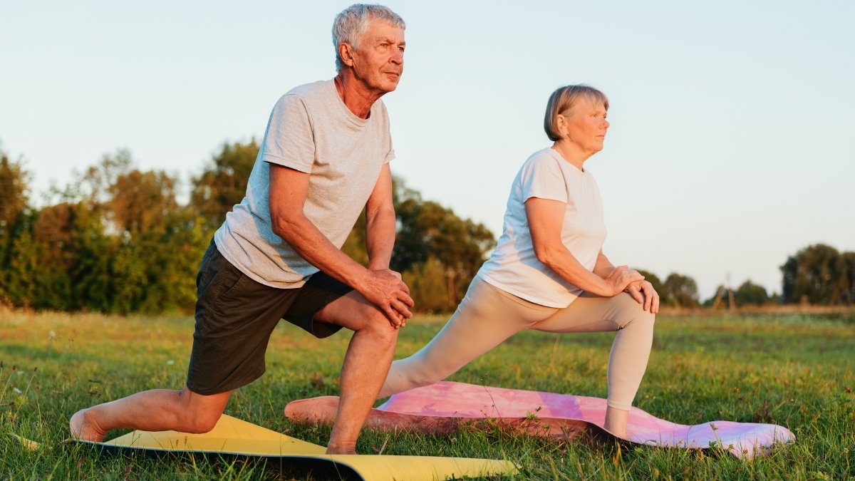 Experts Recommend These 6 Moves to Help Seniors Avoid Dangerous Falls