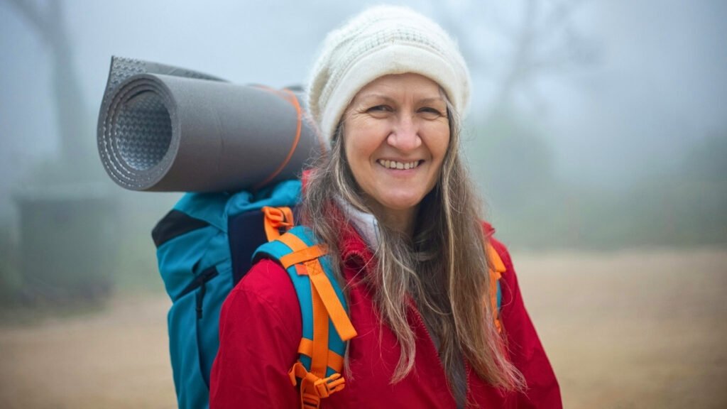88 and Hiking Mountains: Her 'Joint Regeneration' Ritual Goes Viral (The 3pm Stretch? Orthopedic Surgeons Are Stunned!)