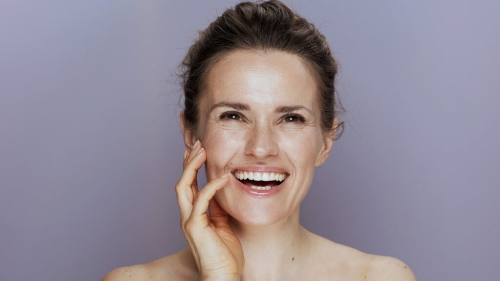 I'm 55 But Everyone Thinks I'm 35: The 7-Minute Morning Routine Dermatologists Don't Want You to Know About