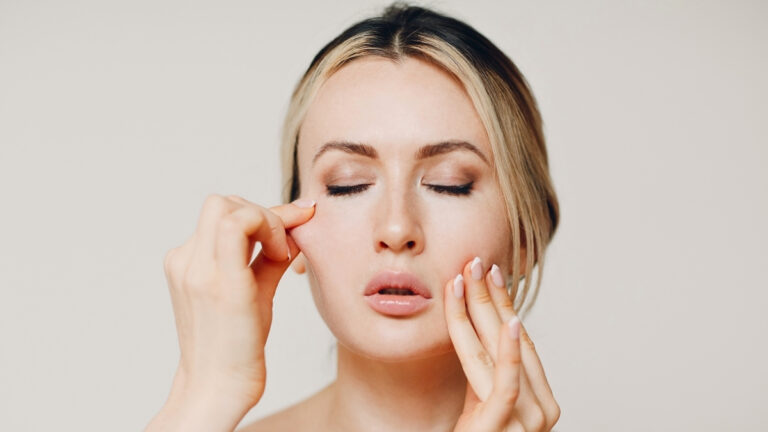 5 Powerful Face Yoga Moves Designed to Lift, Tone, Sculpt, and Fully Naturally Relax your Skin